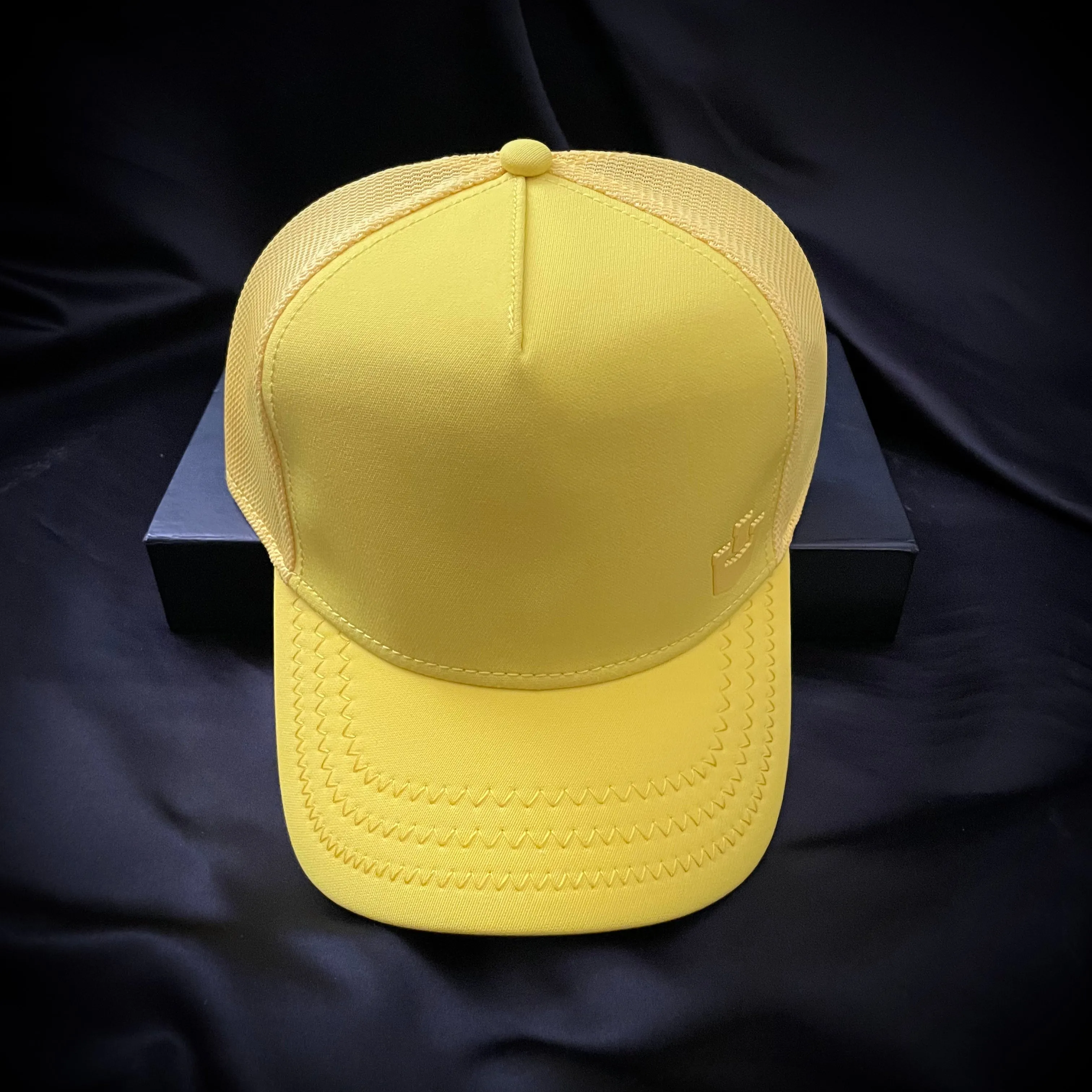 GATEWAY Yellow