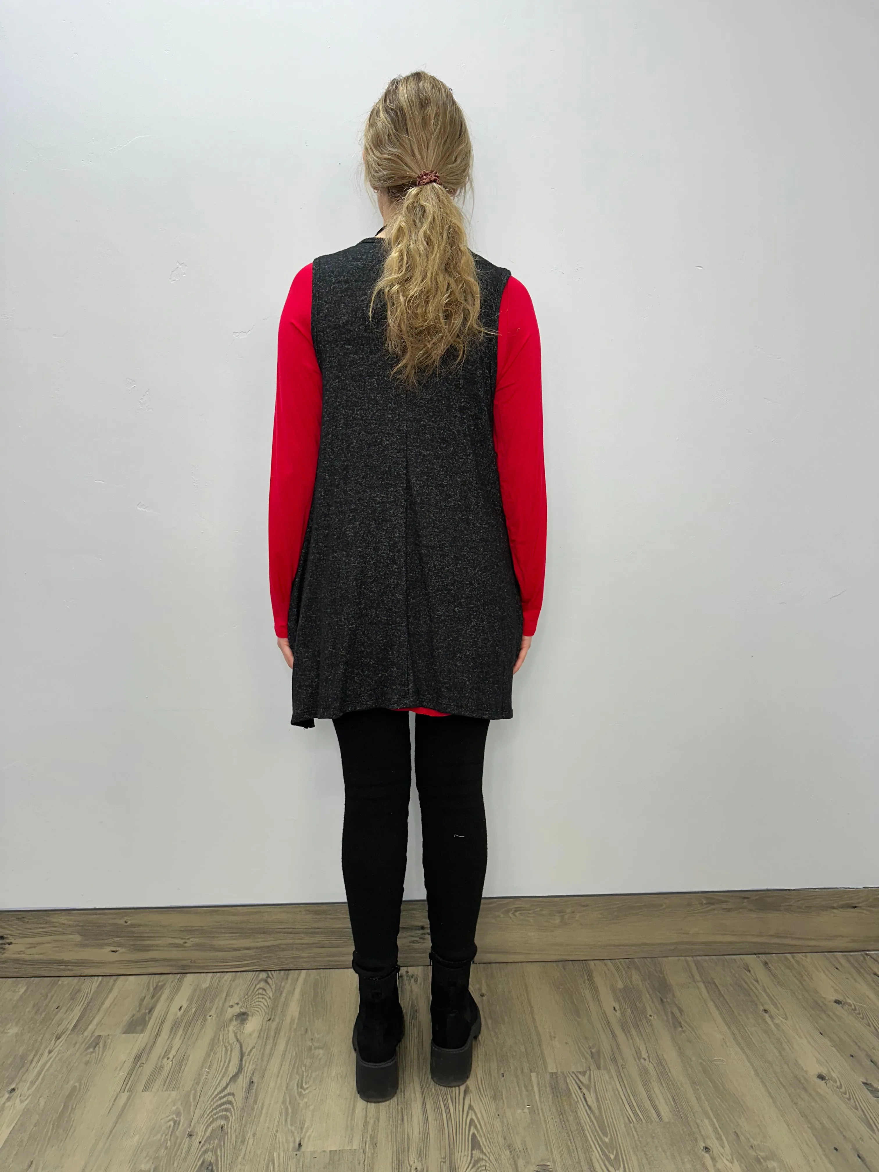 Modal One Button Vest with Pockets - Pepper Hacci