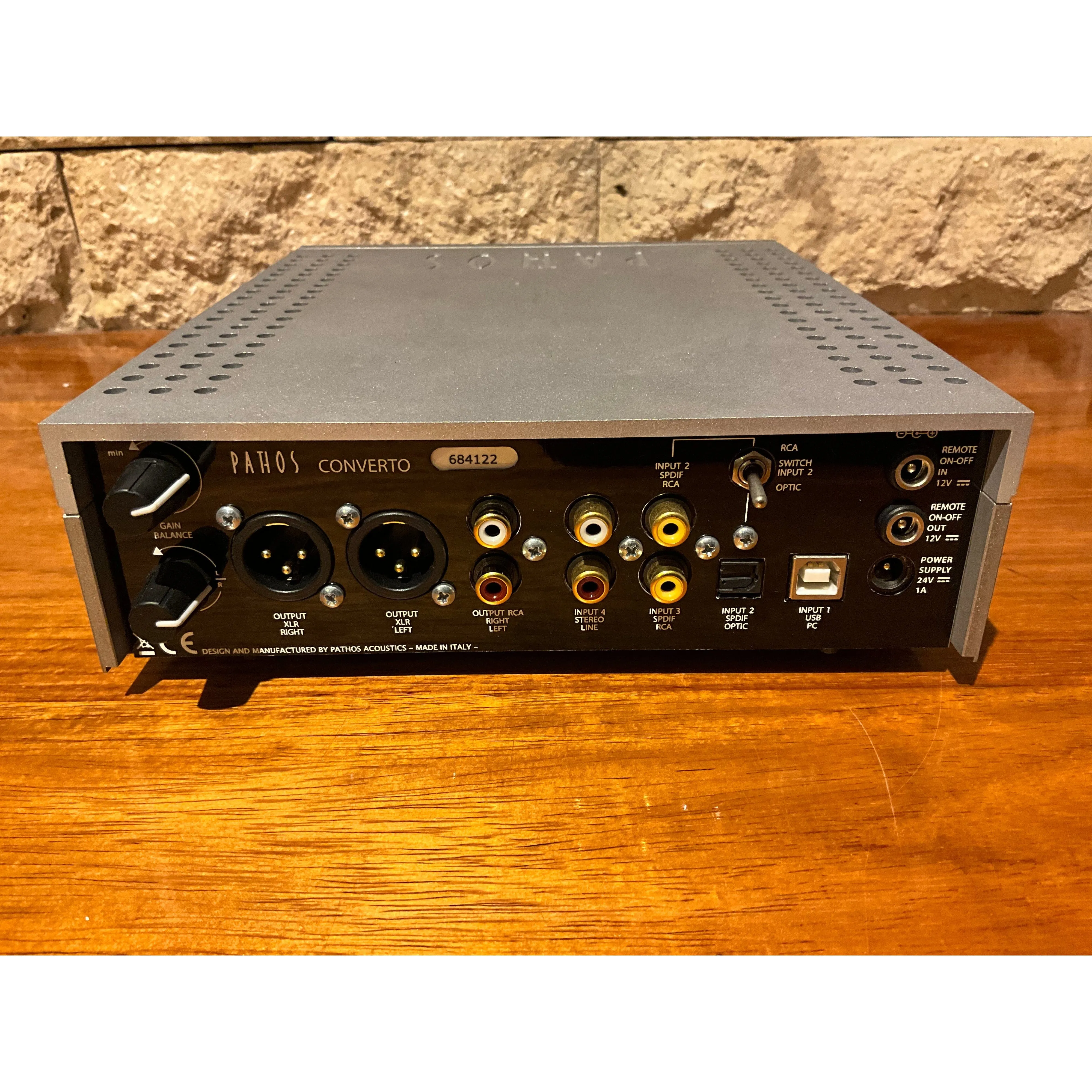 Pathos Converto DAC/Headphone Amp  in silver Pre Loved