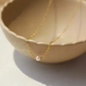 Token Mini Pearl Necklace