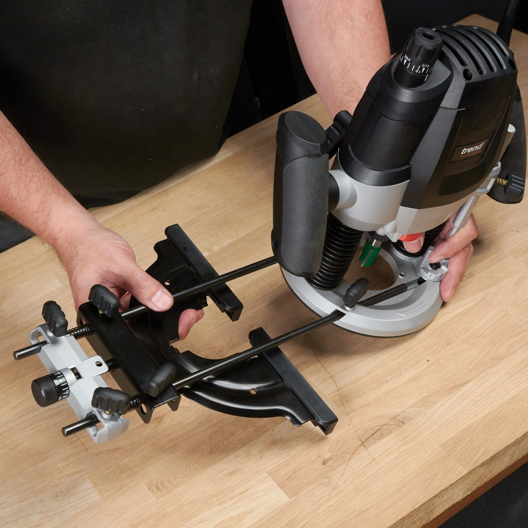 Trend T7EK 1/2" Plunge Router 230V/2100W
