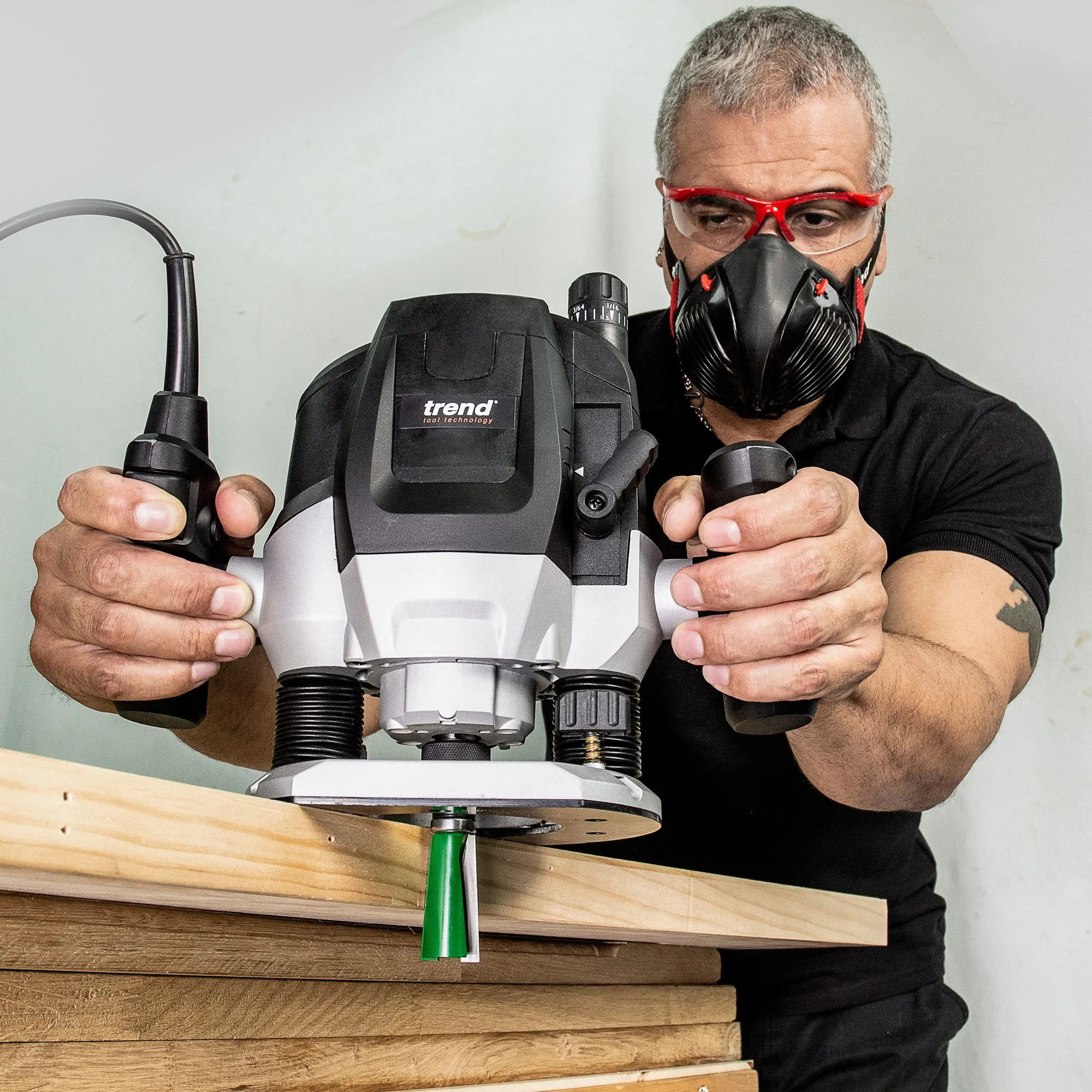 Trend T7EK 1/2" Plunge Router 230V/2100W