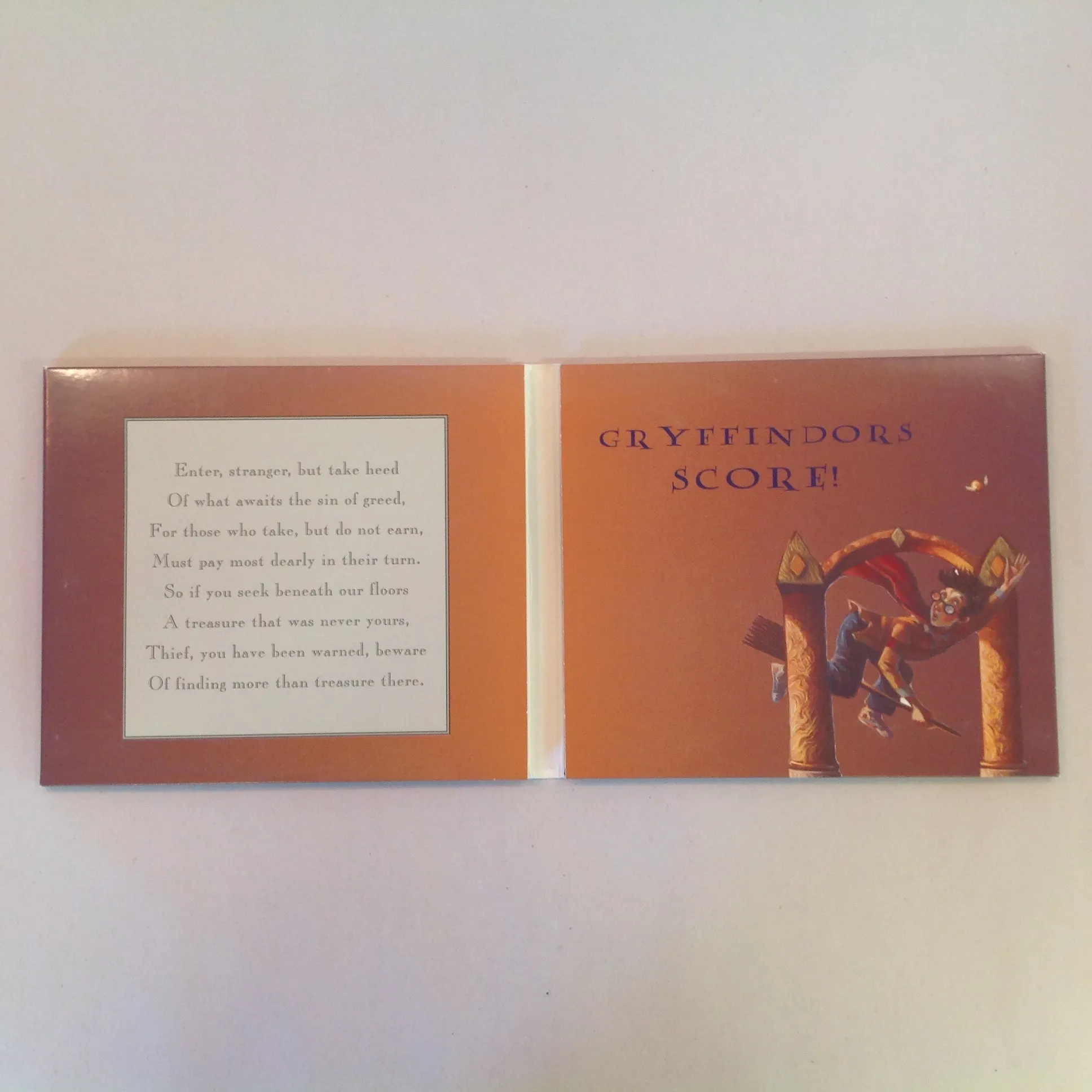 Vintage 1999 Harry Potter and the Sorcerer's Stone Audio Book 7 CD Set